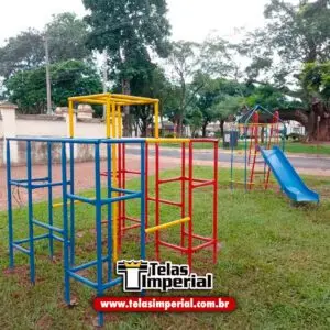 Playground de metal